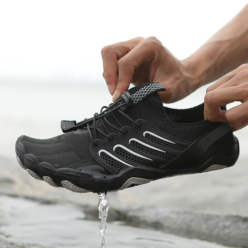 New Men Water Shoes Aqua Shoes - Fishing Boat Trailer avaliação e preço
